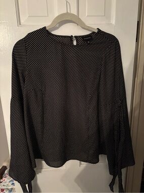 Who What Wear Black Polka Dot Long Sleeve Blouse